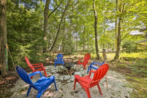Pocono Summit Getaway with Game Room Walk to Lake!